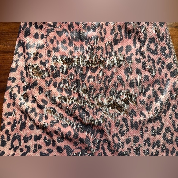 Free People Sequin Skinny Mini Skirt Pink Cheetah Animal Print size 2 NWT - Picture 6 of 10